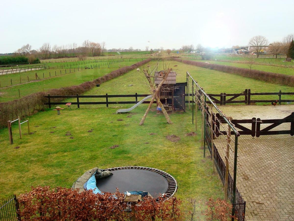 Bed and Breakfast Bed En Boterham Hedel Esterno foto
